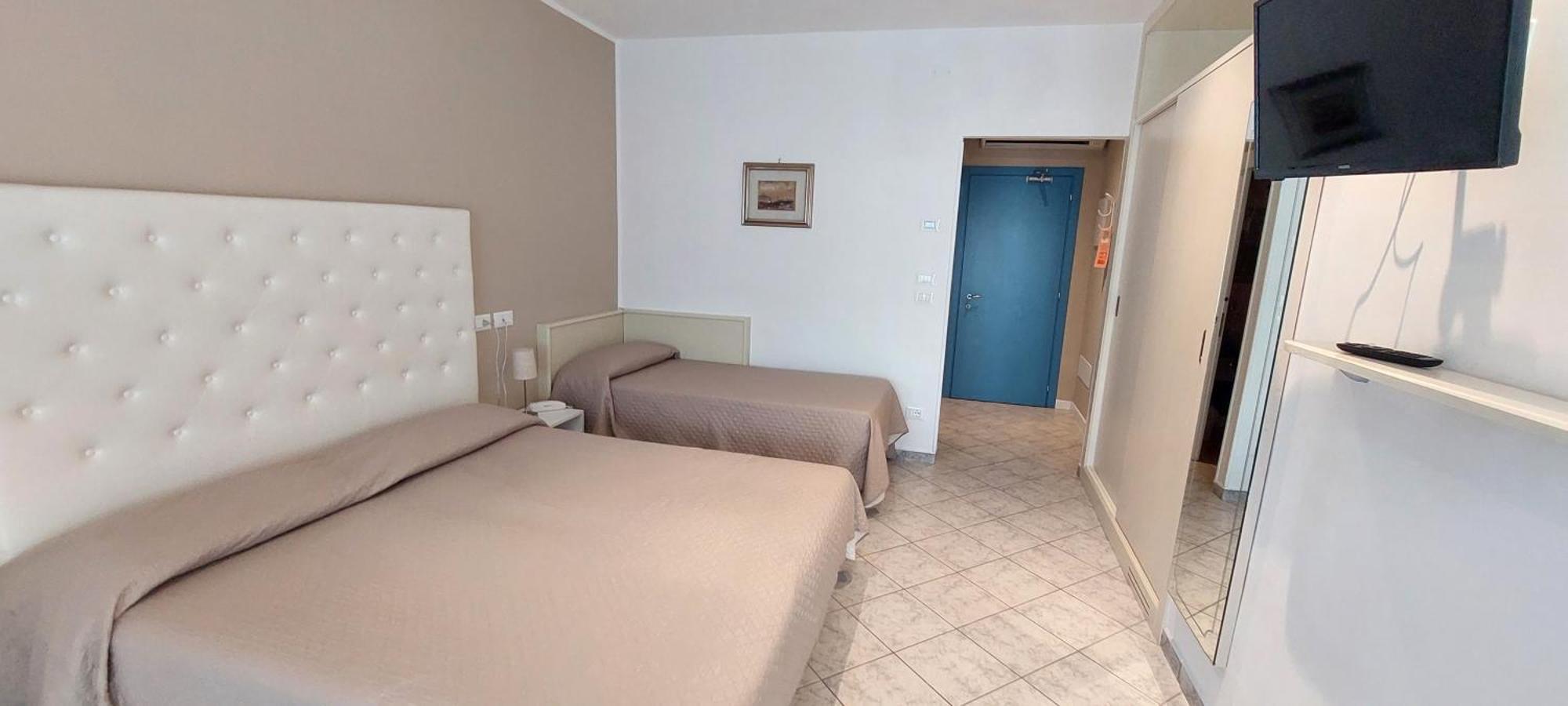 Hotel Vina Del Mar Pineta 4*